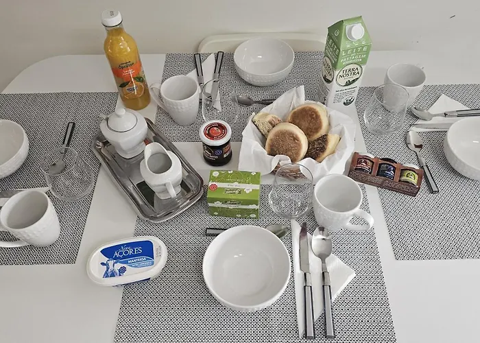 The Butterfly House_ 公寓 蓬塔德尔加达